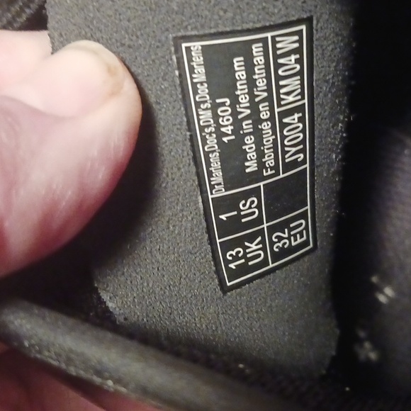 Child's Doc Martin's size 1 - Picture 4 of 4